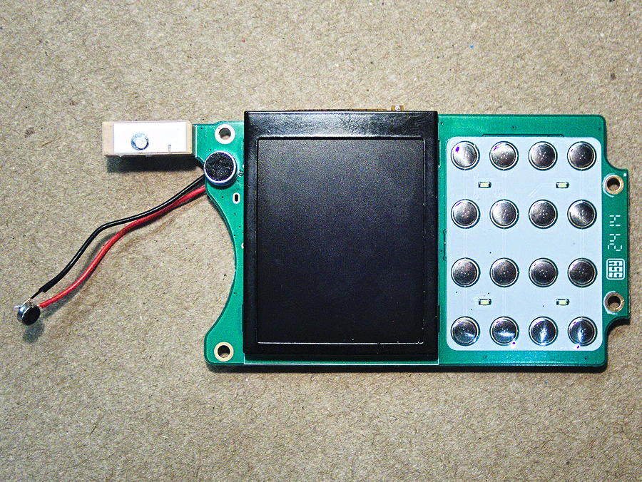 Greffe de micro sur un TYT MD-UV390