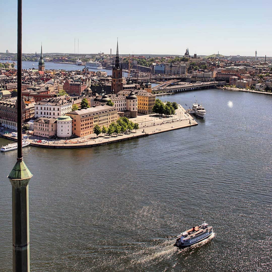 Riddarholmen, l&rsquo;îlot des chevaliers, depuis le haut de la tour de l&rsquo;hôtel de ville de Stockholm