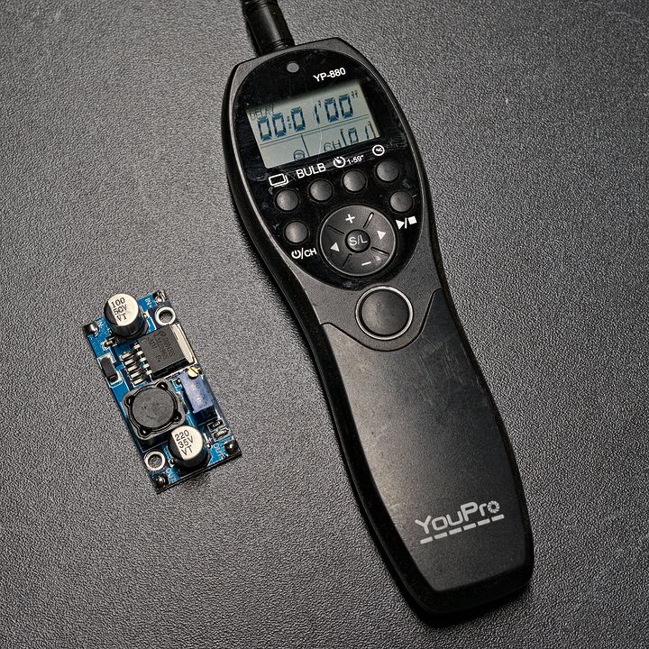 YouPro YP-880 remote control and cheap buck-converter used for the project